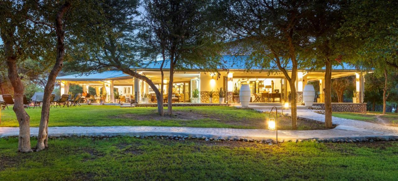 فندق The Mushara Outpost Mokuti Lodge المظهر الخارجي الصورة
